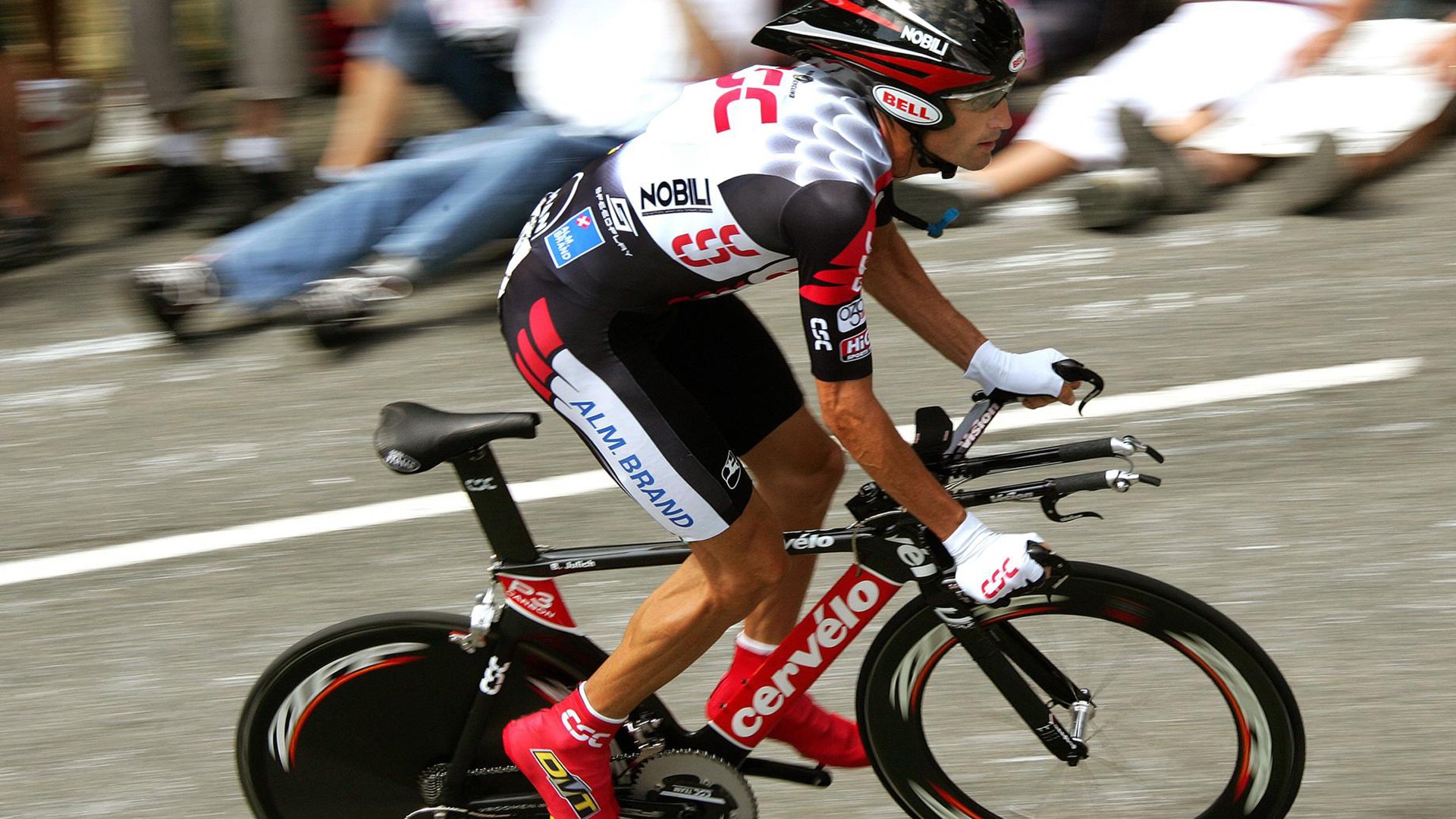 _跨界运动的魅力：音乐与体育的完美融合_，音乐与体育的结合论文