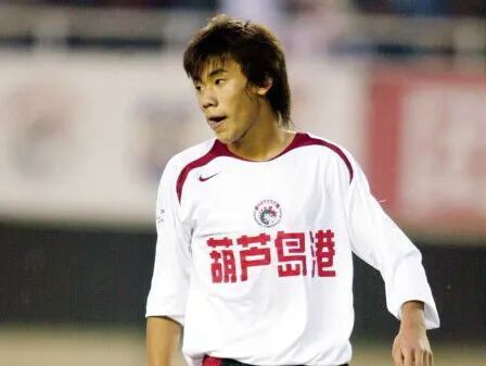 关于转会泡沫:高价买入是否让球队背负风险?的信息 关于转会泡沫:高价买入是否让球队背负风险?的信息