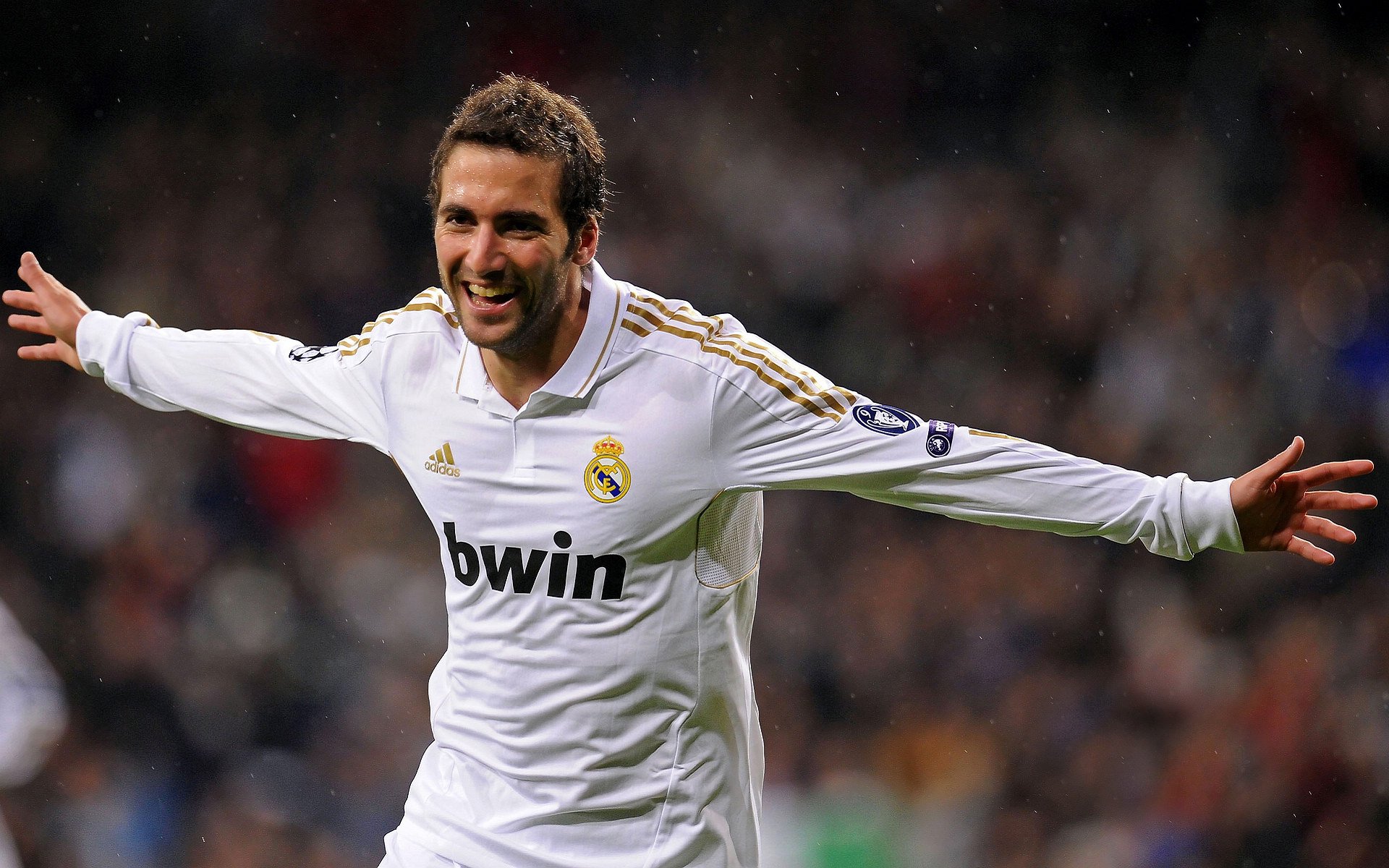 爱游戏电竞官网-终极“绝杀术”：欧冠赛场上的完美终结时刻，绝杀成功率最高的球员