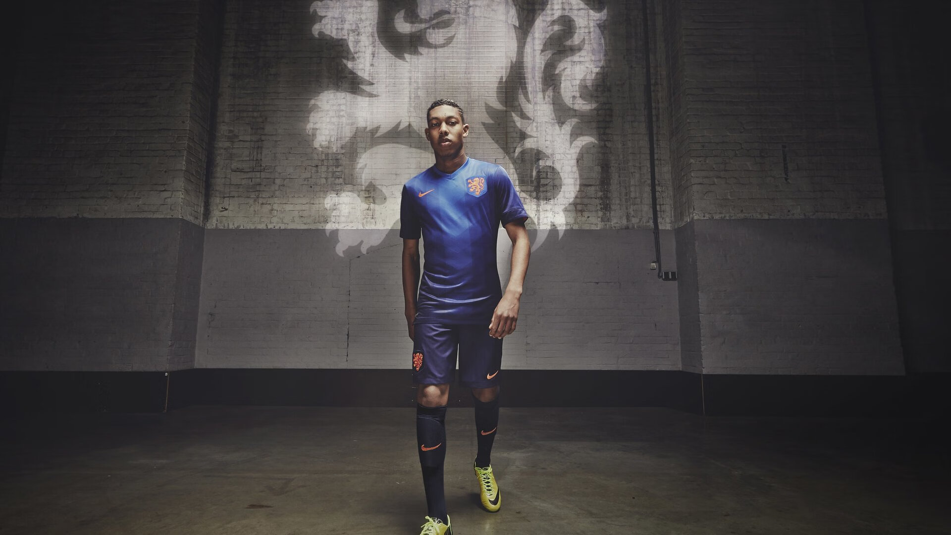 AYX GAME-利物浦青训球员崭露头角 进攻势头强劲，利物浦青训队