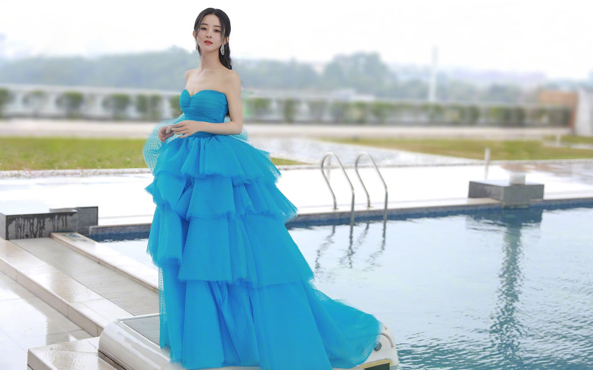 湖人组织老带新小组提升队内协作氛围，老队员带新队员