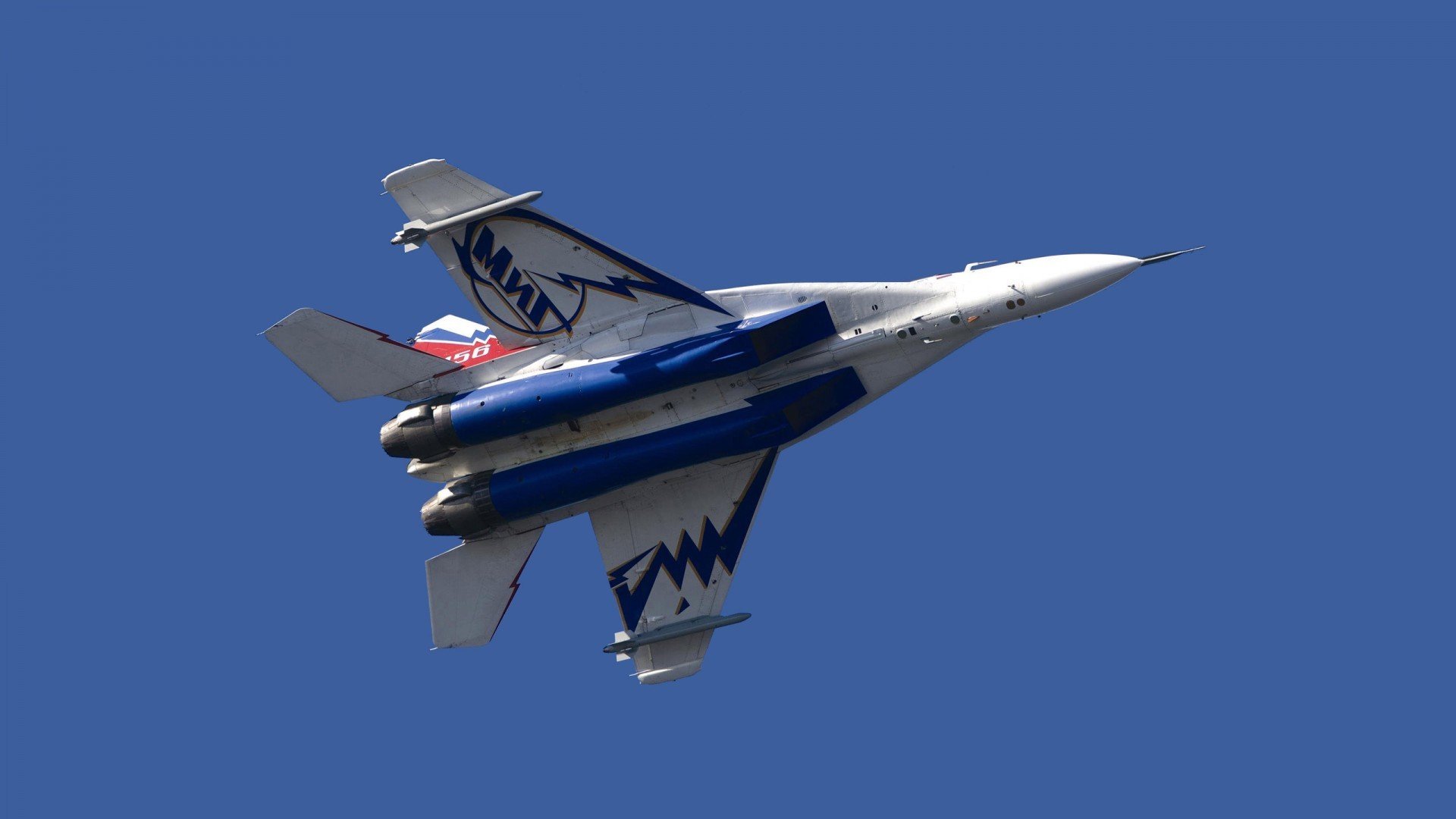 马术训练营走进中小学校园,马术训练馆在哪里