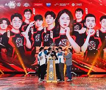 "爱游戏体育:SW战队的电竞成长故事"的简单介绍