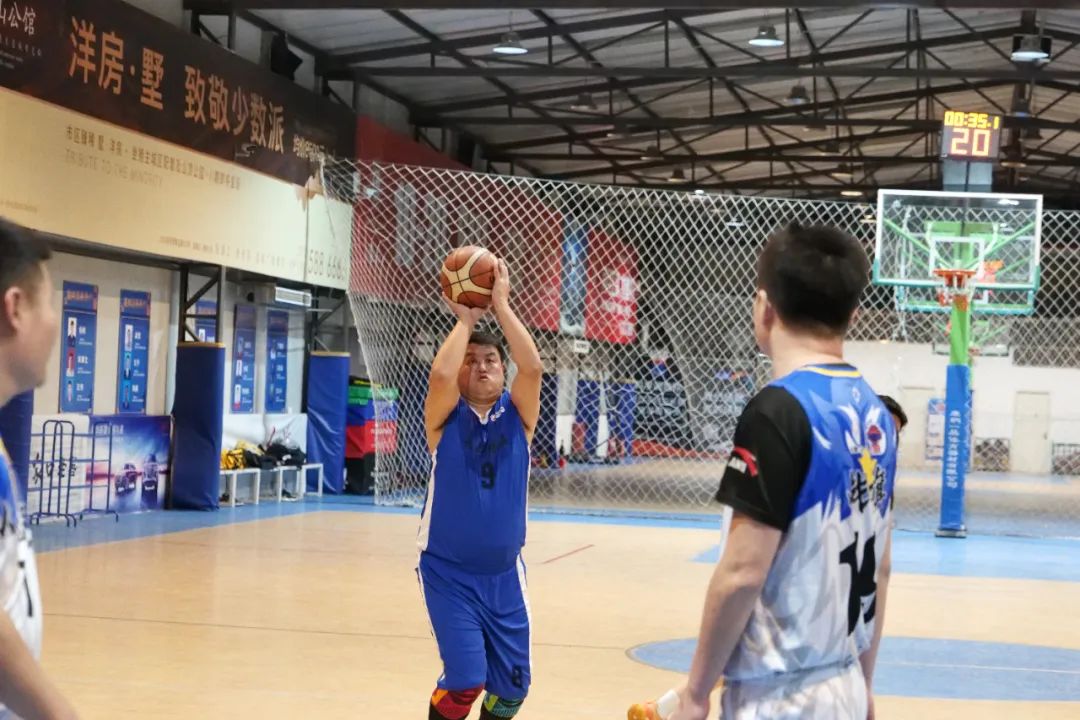 关于爱游戏体育：青少年篮球训练营的选拔机制：公平公正，选拔篮球精英的信息