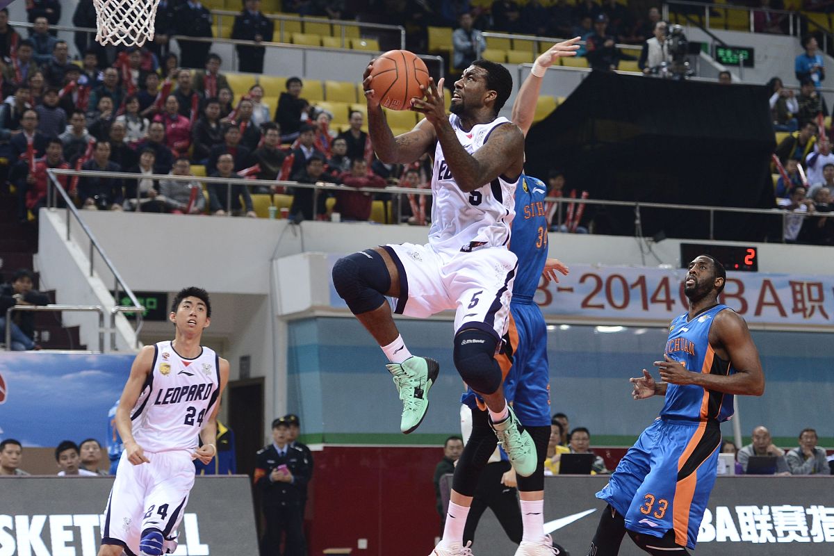 关于爱游戏体育:湖人队新赛季:海斯能否成为合格的内线轮换?的信息 关于爱游戏体育:湖人队新赛季:海斯能否成为合格的内线轮换?的信息